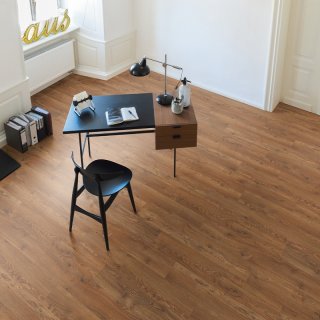 EGGER PRO CLASSIC 4V Olchon Oak Dark Laminált padló